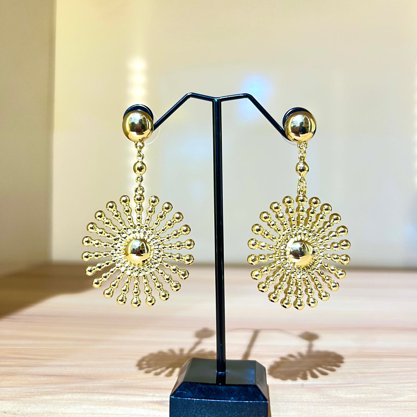 75NGV031E-001 Earring