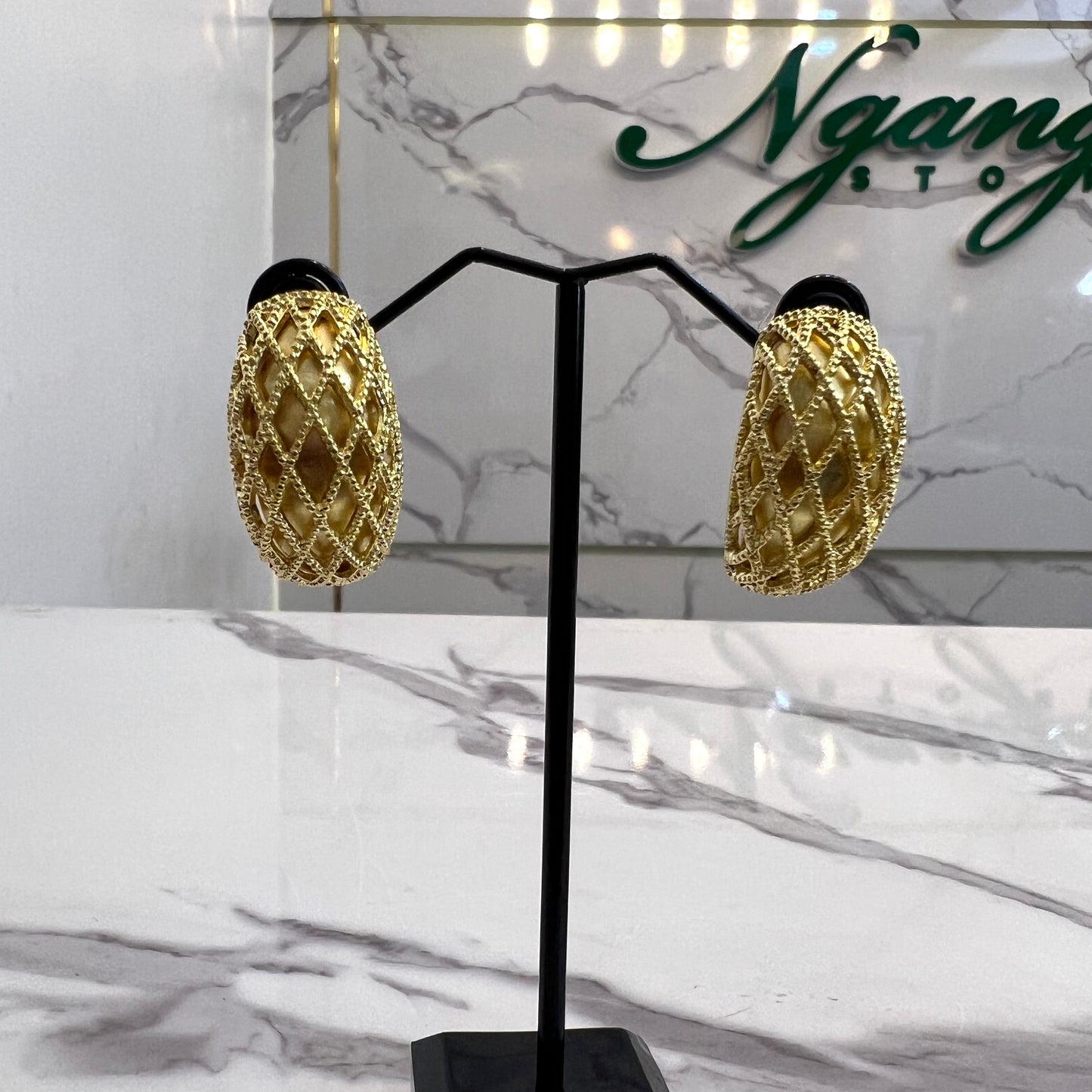 59NGV705E-002 Earring