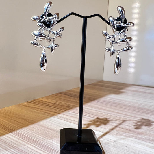 70NGV453E-003 Earring