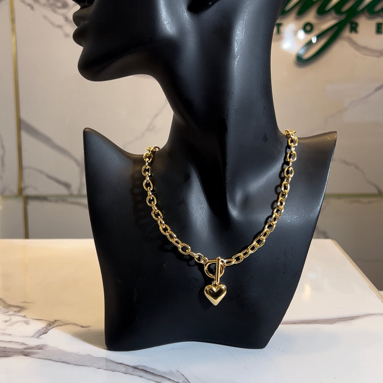 24090317 Necklace