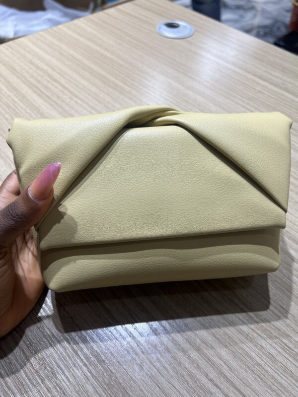 678 BAG YELLOW