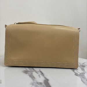 9846 BAG NUDE